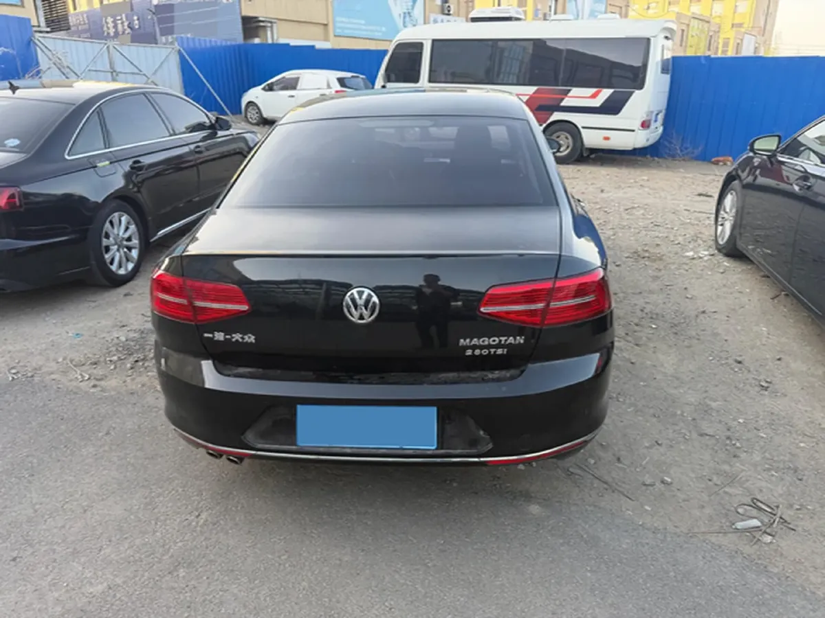 2018 Volkswagen Magotan 1.4T 150HP L4 7DCT,autocango,china used car exporter,china ev exporter,chinese used car exporter,chinese used ev exporter