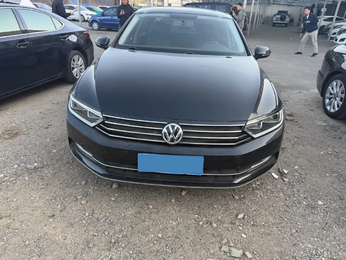 2018 Volkswagen Magotan 1.4T 150HP L4 7DCT,autocango,china used car exporter,china ev exporter,chinese used car exporter,chinese used ev exporter