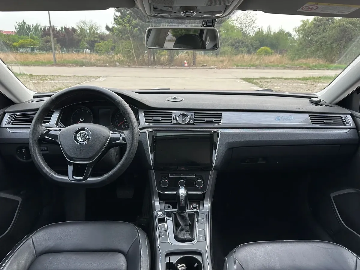 2017 Volkswagen Passat 1.4T 150HP L4 7DCT,autocango,china used car exporter,china ev exporter,chinese used car exporter,chinese used ev exporter