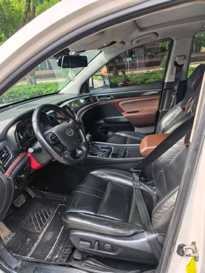 2017 GAC Trumpchi GS8 2.0T 201HP L4 6AT,autocango,china used car exporter,china ev exporter,chinese used car exporter,chinese used ev exporter