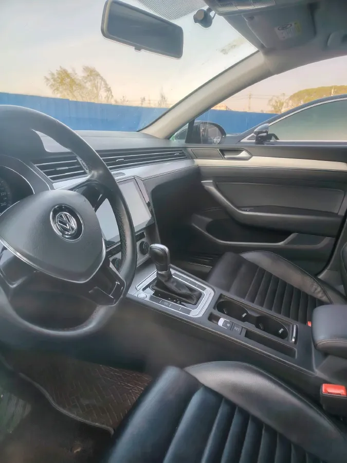 2018 Volkswagen Magotan 1.4T 150HP L4 7DCT,autocango,china used car exporter,china ev exporter,chinese used car exporter,chinese used ev exporter