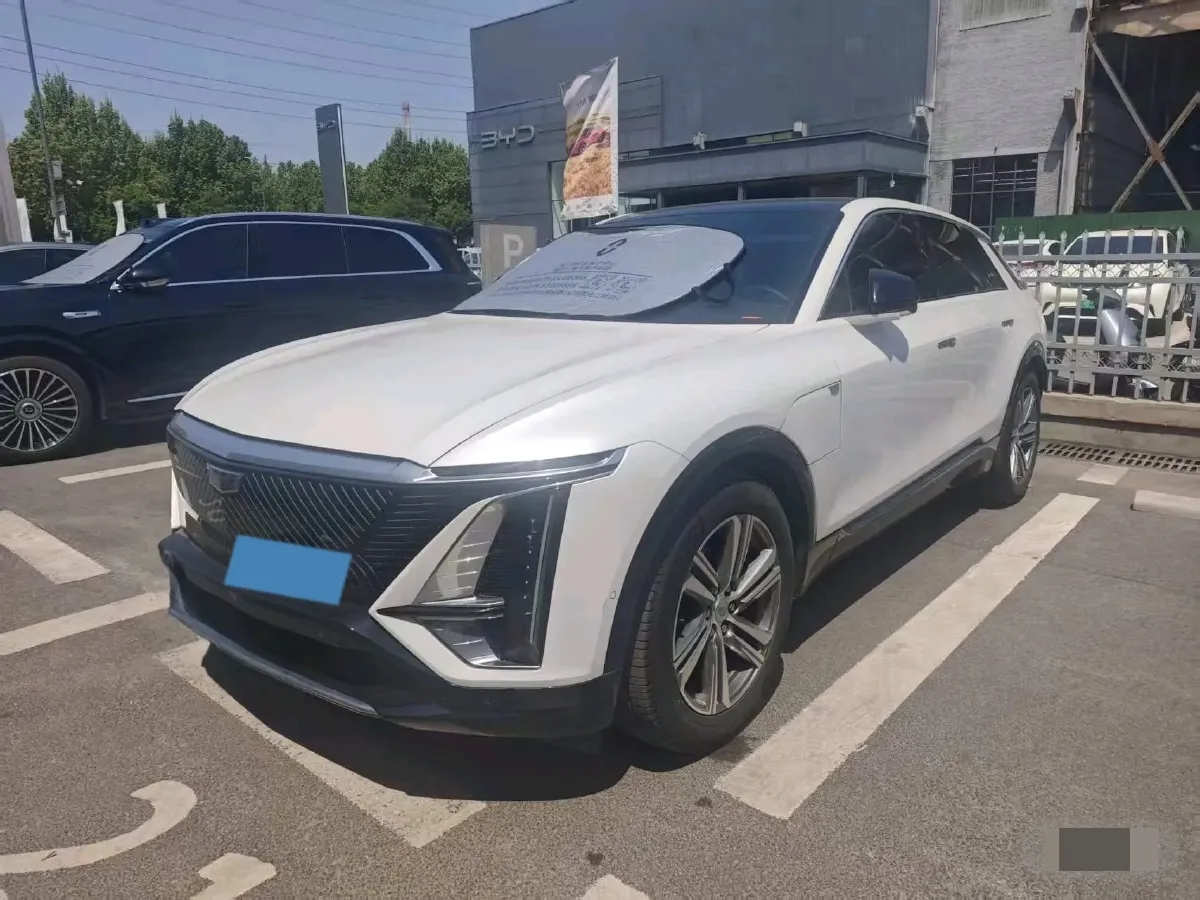 2024 Cadillac IQ Lyriq BEV 68.4KWH,autocango,china used car exporter,china ev exporter,chinese used car exporter,chinese used ev exporter