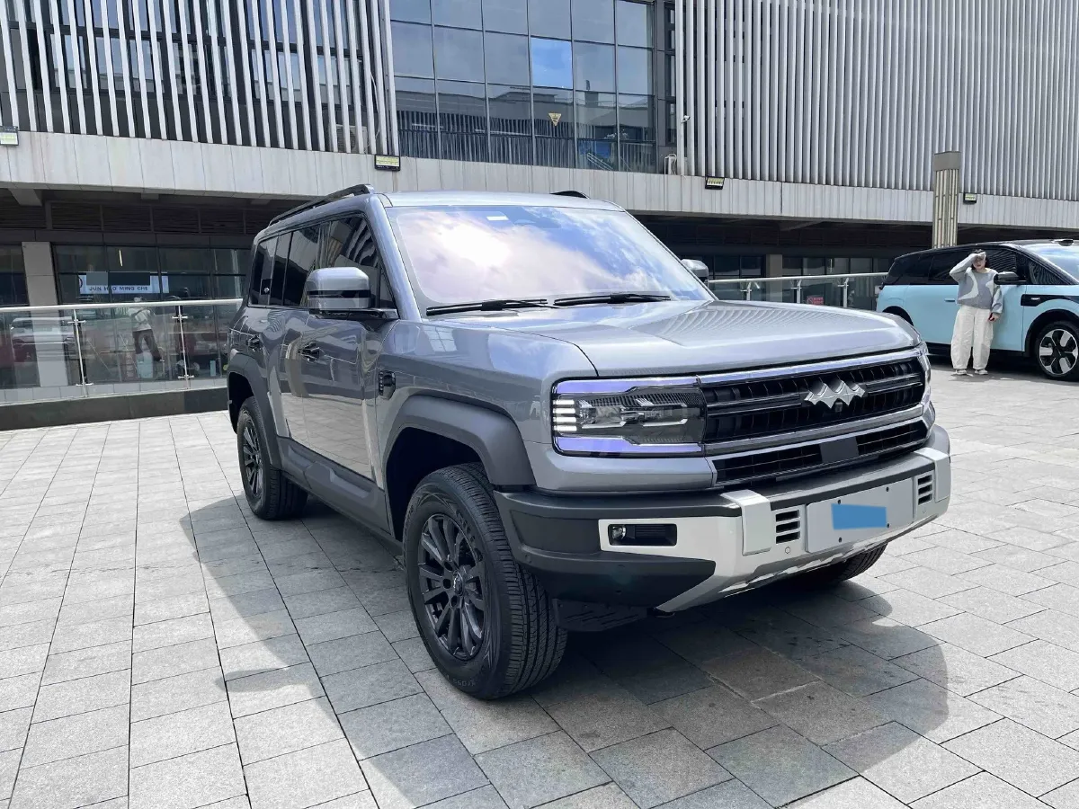 2023 FangChengBao Bao 5 1.5T 194HP L4 E-CVT PHEV 31.8KWH,autocango,china used car exporter,china ev exporter,chinese used car exporter,chinese used ev exporter