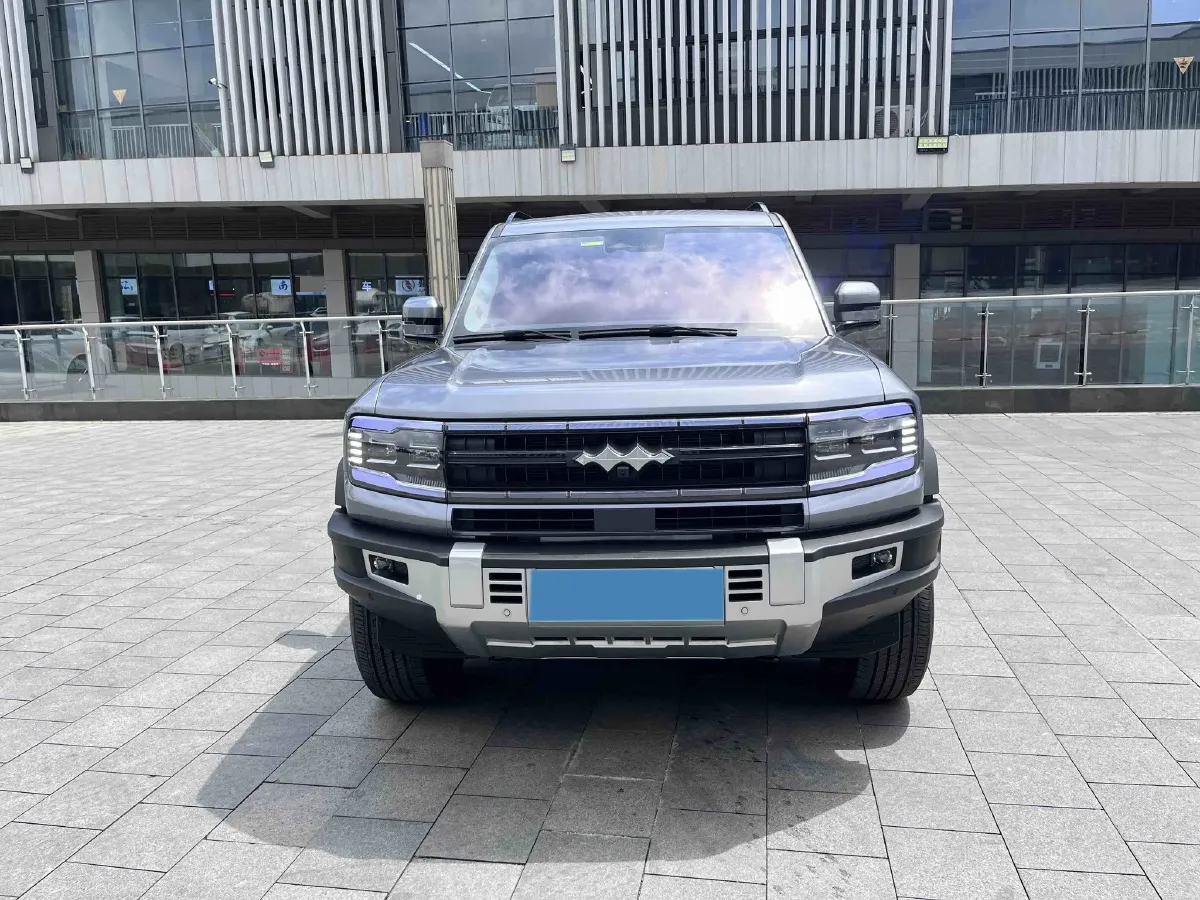 2023 FangChengBao Bao 5 1.5T 194HP L4 E-CVT PHEV 31.8KWH,autocango,china used car exporter,china ev exporter,chinese used car exporter,chinese used ev exporter