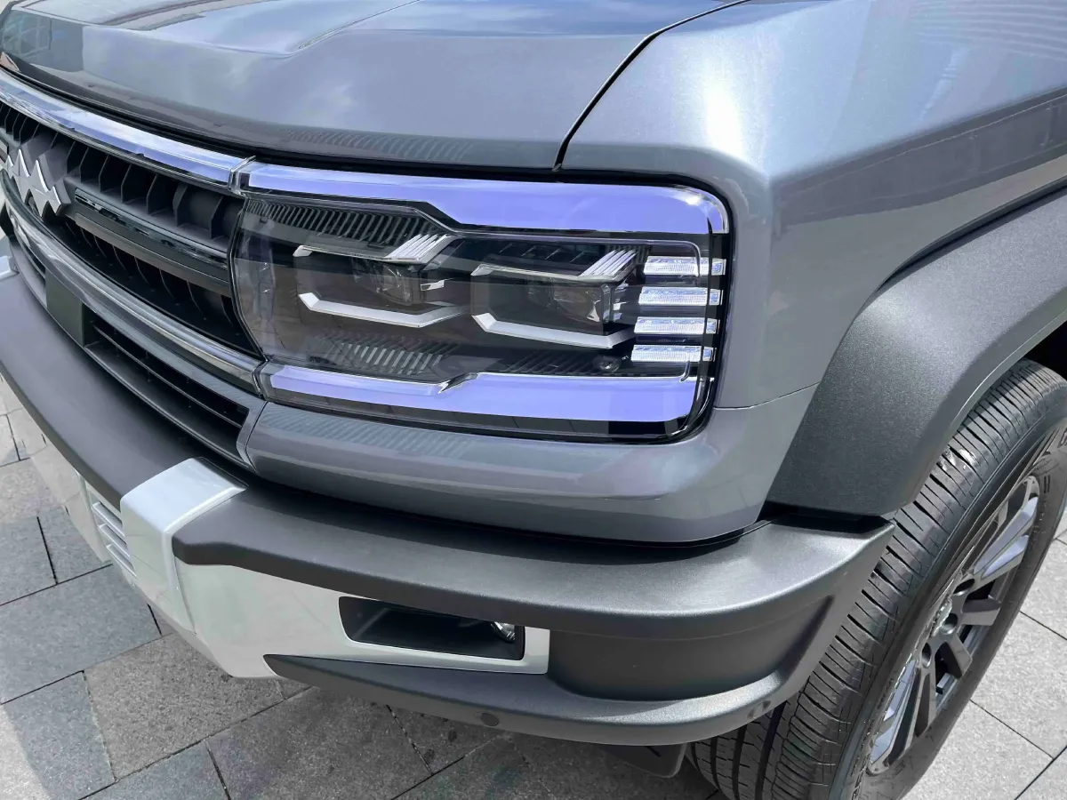 2023 FangChengBao Bao 5 1.5T 194HP L4 E-CVT PHEV 31.8KWH,autocango,china used car exporter,china ev exporter,chinese used car exporter,chinese used ev exporter