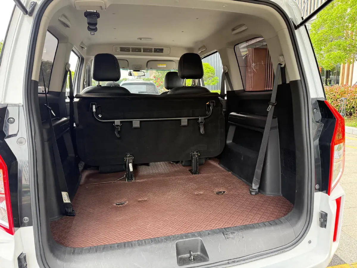 2019 WuLing HongGuang Plus 1.5T 147HP L4 6MT,autocango,china used car exporter,china ev exporter,chinese used car exporter,chinese used ev exporter