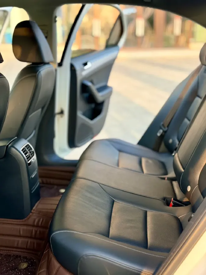 2018 Volkswagen Sagitar 1.2T 110HP L4 7DCT,autocango,china used car exporter,china ev exporter,chinese used car exporter,chinese used ev exporter