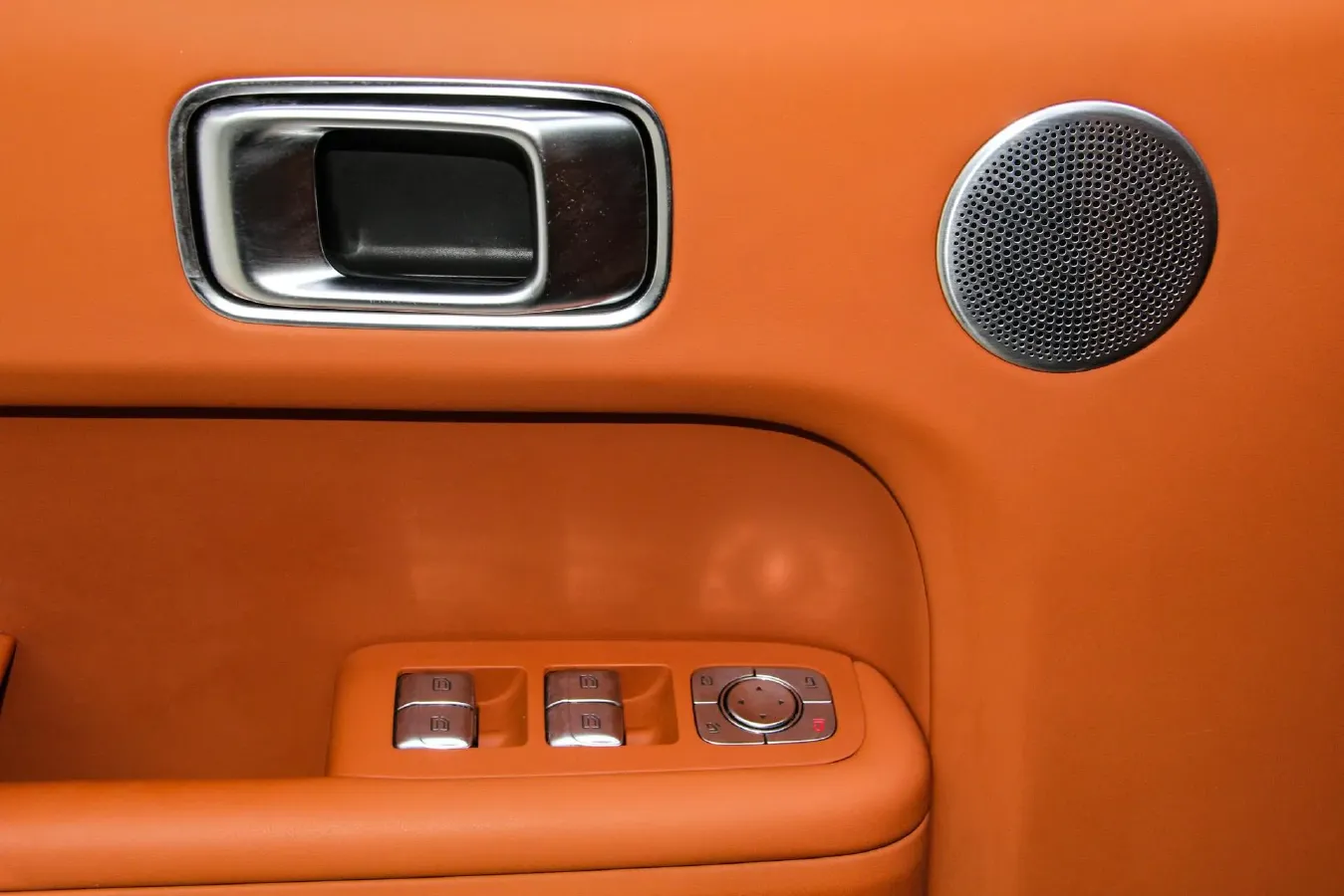 2023 Li L7 Range Extended 154HP REEV 40.9KWH,autocango,china used car exporter,china ev exporter,chinese used car exporter,chinese used ev exporter