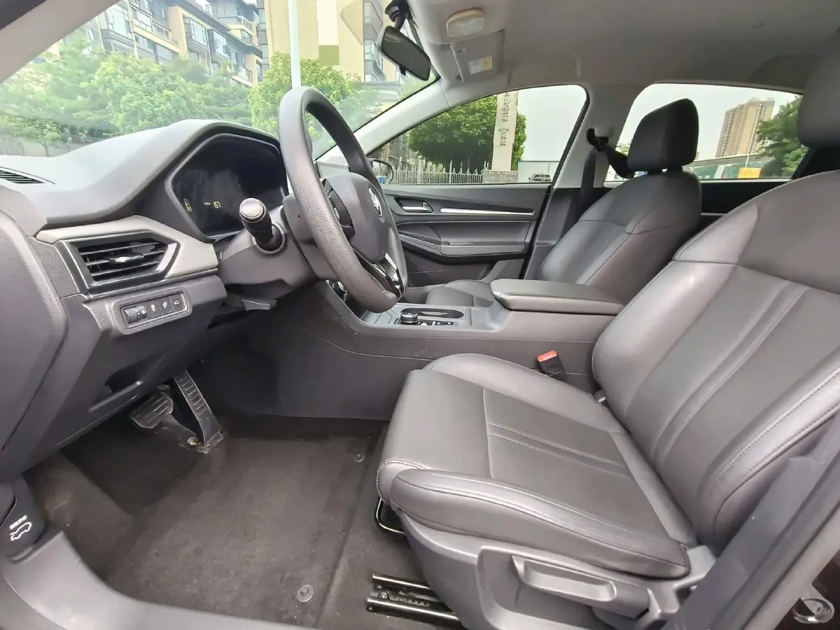 2021 Weltmeister E.5 BEV 49.92KWH,autocango,china used car exporter,china ev exporter,chinese used car exporter,chinese used ev exporter