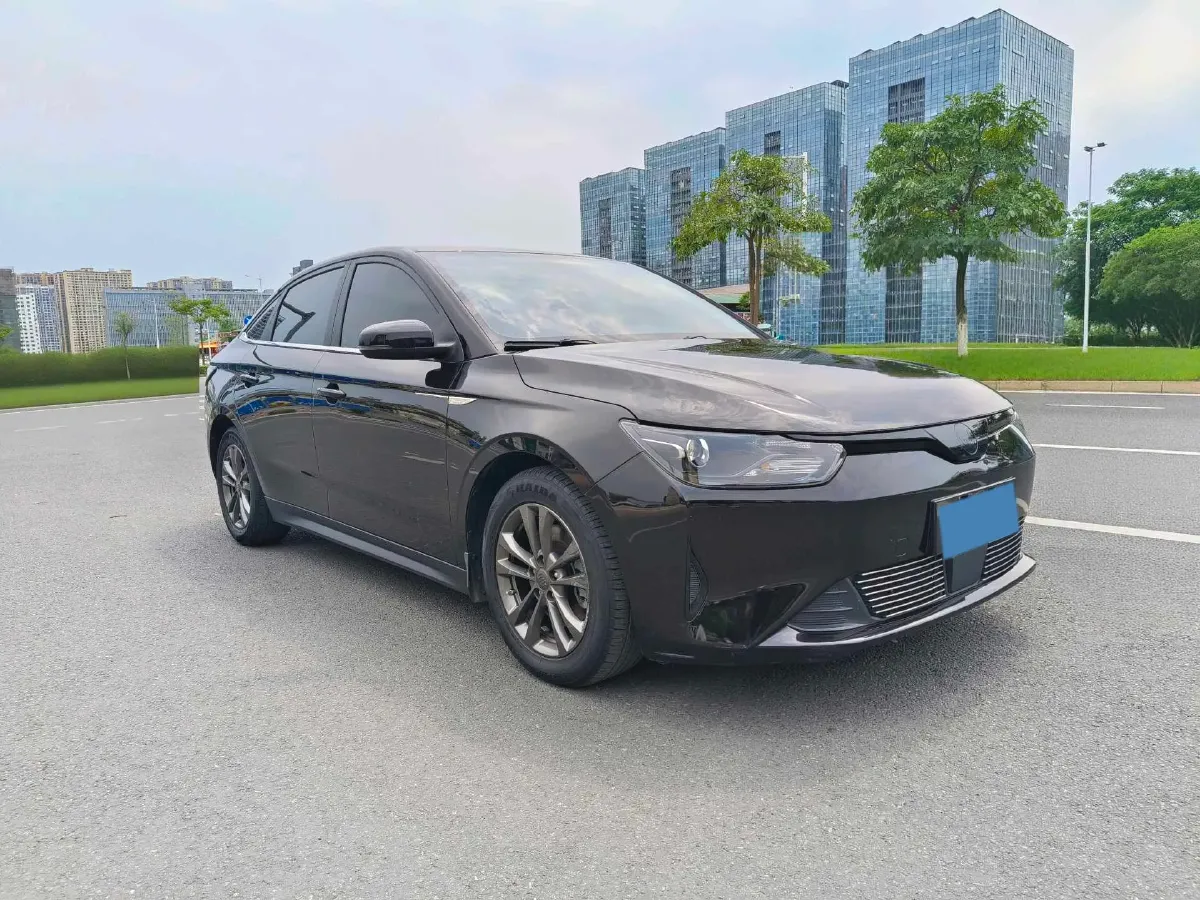 2021 Weltmeister E.5 BEV 49.92KWH,autocango,china used car exporter,china ev exporter,chinese used car exporter,chinese used ev exporter