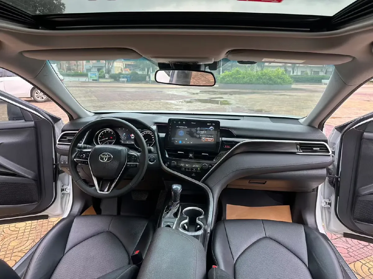 2021 Toyota Camry 2.0L 178HP L4 CVT,autocango,china used car exporter,china ev exporter,chinese used car exporter,chinese used ev exporter