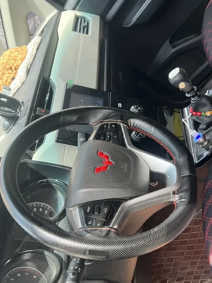 2021 WuLing ZhengChen 1.5T 147HP L4 6MT,autocango,china used car exporter,china ev exporter,chinese used car exporter,chinese used ev exporter