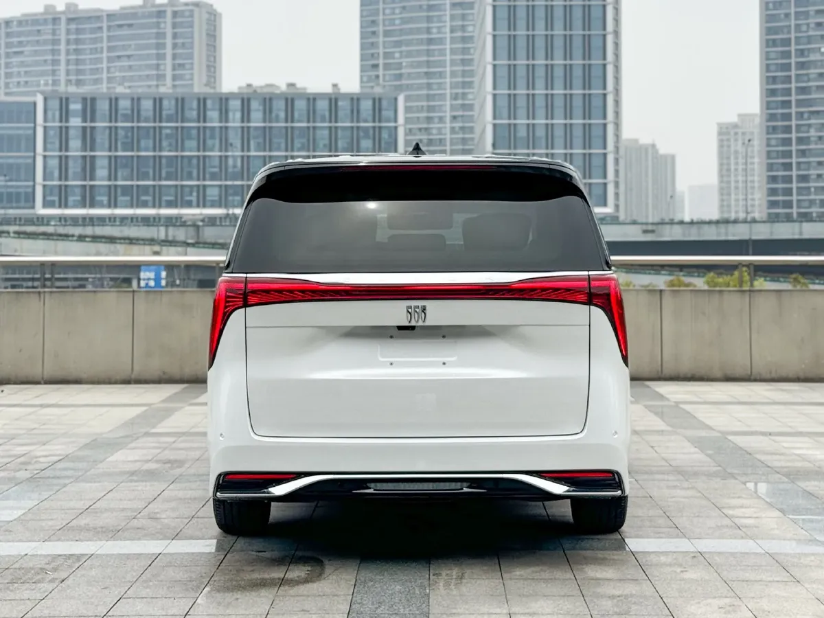 2025 Buick Century 2.0T 237HP L4 9AT,autocango,china used car exporter,china ev exporter,chinese used car exporter,chinese used ev exporter