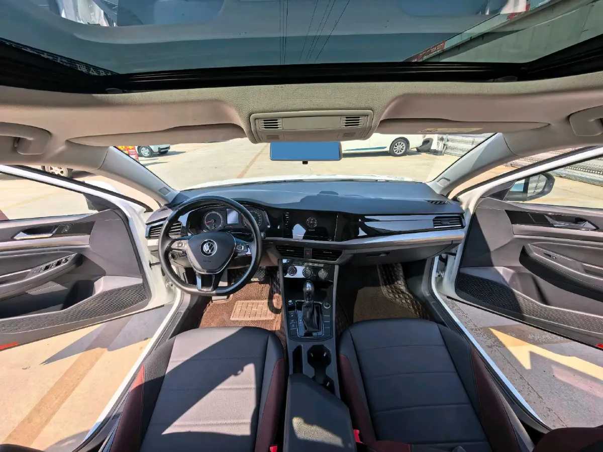 2021 Volkswagen Bora 1.5L 113HP L4 6AT,autocango,china used car exporter,china ev exporter,chinese used car exporter,chinese used ev exporter