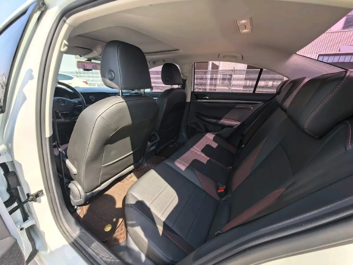 2021 Volkswagen Bora 1.5L 113HP L4 6AT,autocango,china used car exporter,china ev exporter,chinese used car exporter,chinese used ev exporter