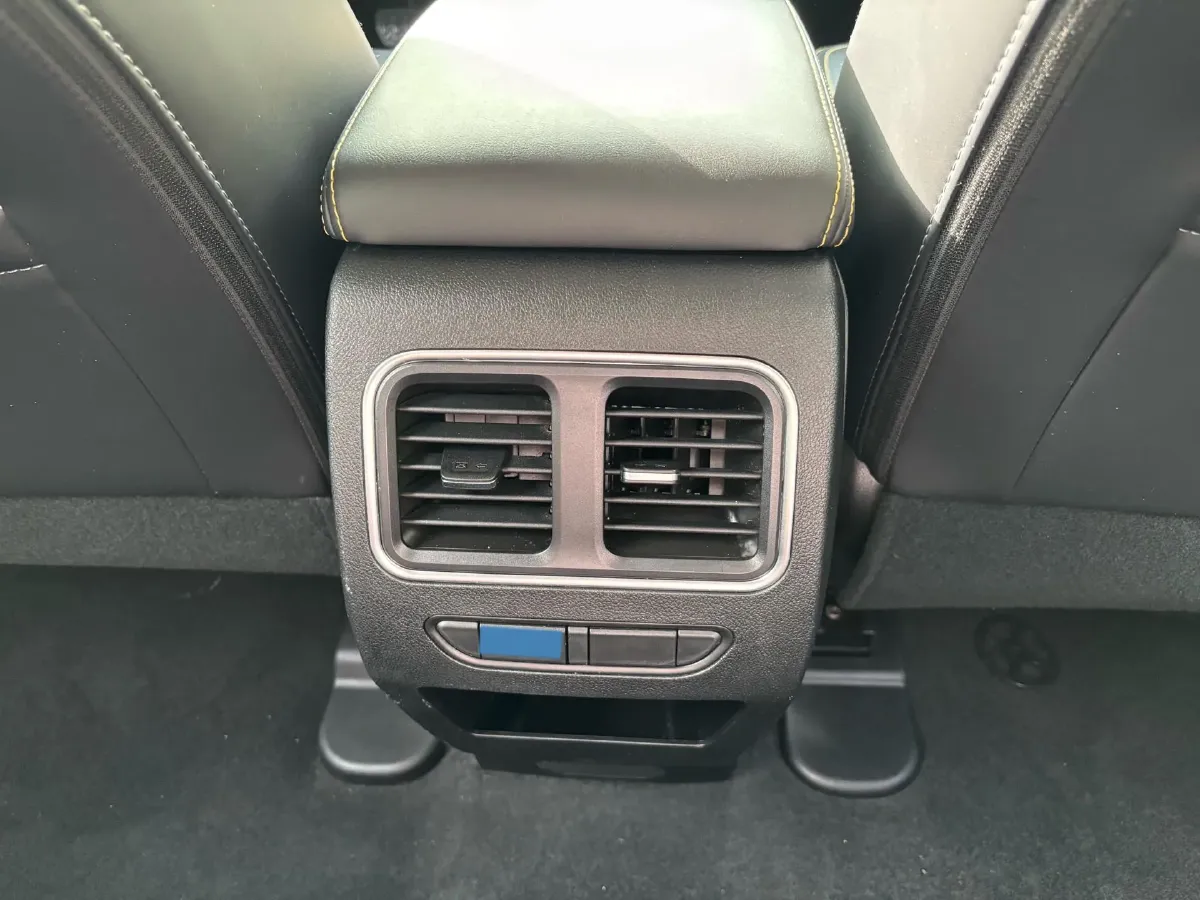 2019 Haval F7x 1.5T 169HP L4 7DCT,autocango,china used car exporter,china ev exporter,chinese used car exporter,chinese used ev exporter