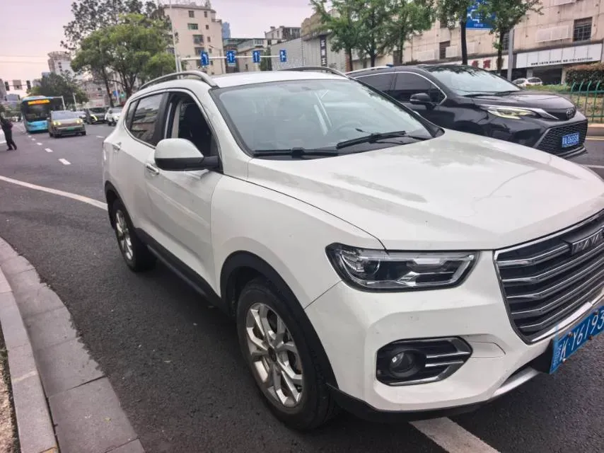 2018 Haval H2s 1.5T 150HP L4 7DCT,autocango,china used car exporter,china ev exporter,chinese used car exporter,chinese used ev exporter