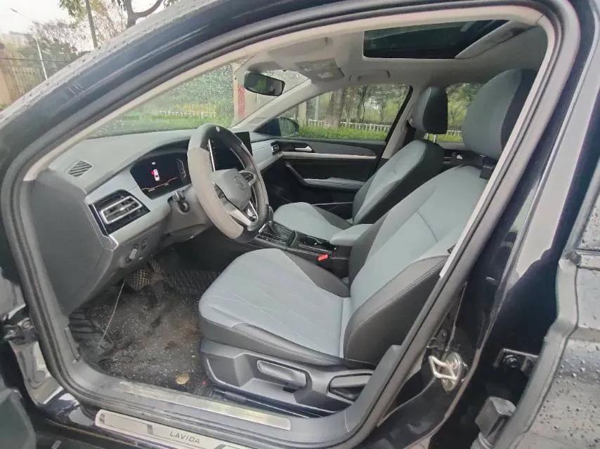 2023 Volkswagen Lavida 1.5L 110HP L4 6AT,autocango,china used car exporter,china ev exporter,chinese used car exporter,chinese used ev exporter