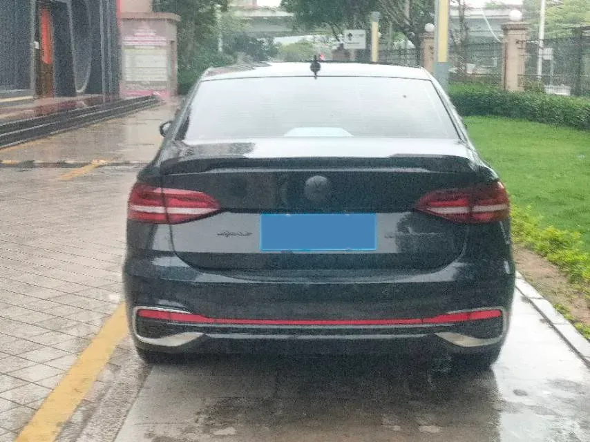 2023 Volkswagen Lavida 1.5L 110HP L4 6AT,autocango,china used car exporter,china ev exporter,chinese used car exporter,chinese used ev exporter