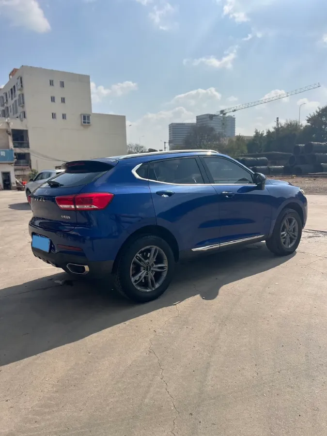 2018 Haval F5 1.5T 169HP L4 7DCT,autocango,china used car exporter,china ev exporter,chinese used car exporter,chinese used ev exporter