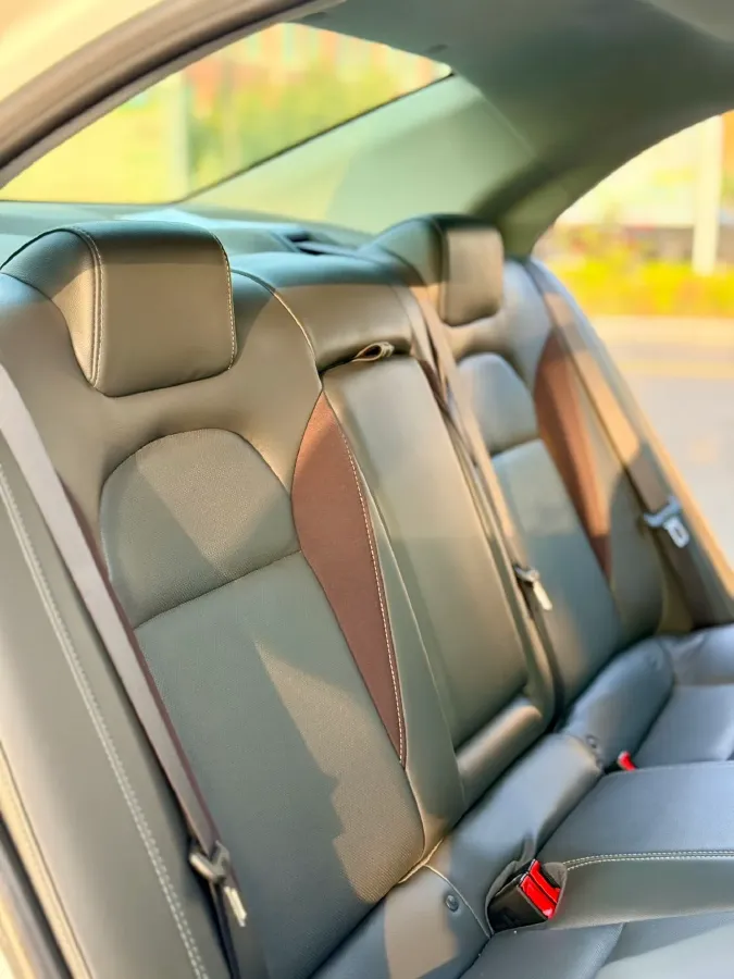 2018 Chevrolet Malibu 1.5T 170HP L4 6AT,autocango,china used car exporter,china ev exporter,chinese used car exporter,chinese used ev exporter