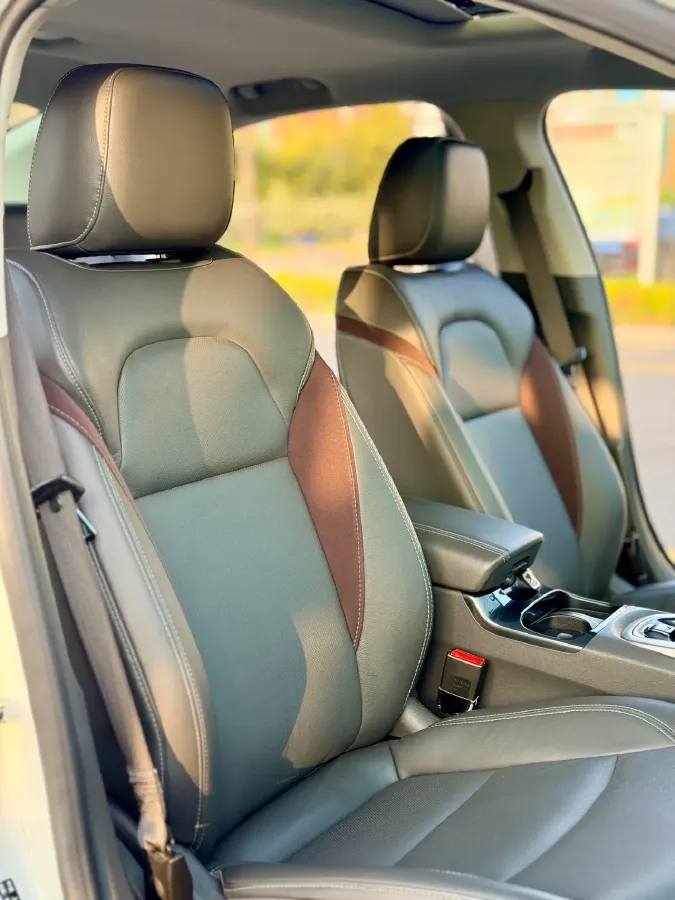 2018 Chevrolet Malibu 1.5T 170HP L4 6AT,autocango,china used car exporter,china ev exporter,chinese used car exporter,chinese used ev exporter