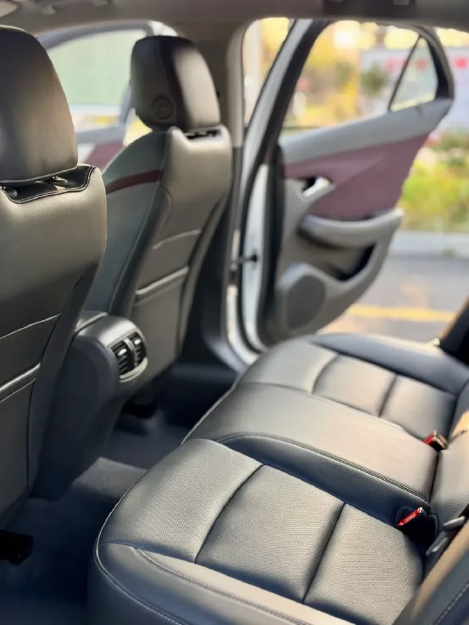 2018 Chevrolet Malibu 1.5T 170HP L4 6AT,autocango,china used car exporter,china ev exporter,chinese used car exporter,chinese used ev exporter