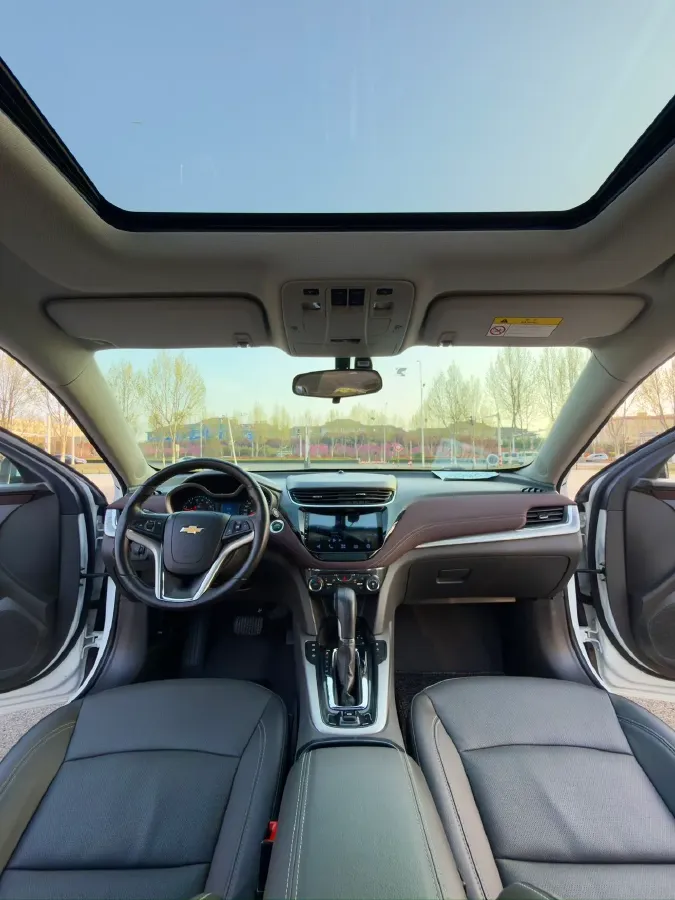 2018 Chevrolet Malibu 1.5T 170HP L4 6AT,autocango,china used car exporter,china ev exporter,chinese used car exporter,chinese used ev exporter