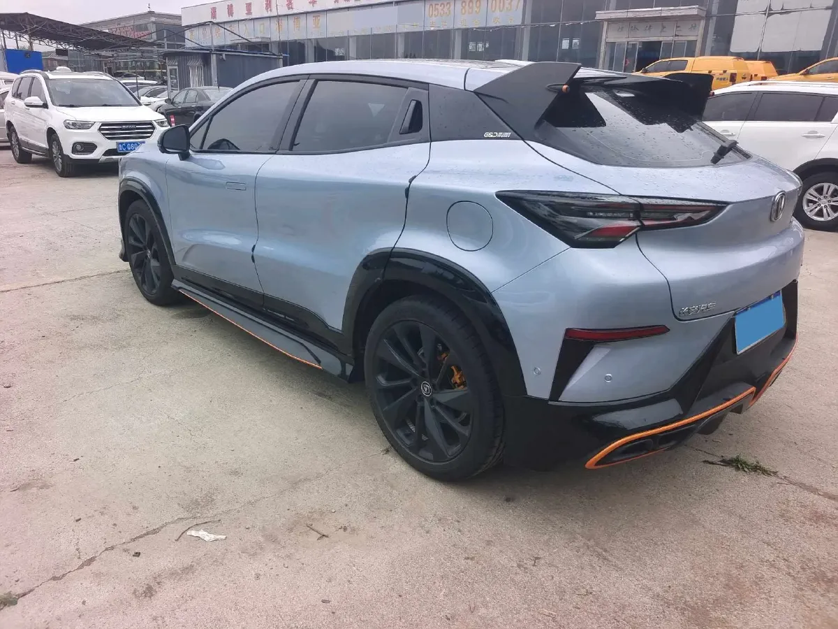 2021 ChangAn UNI-T 1.5T 180HP L4 7DCT,autocango,china used car exporter,china ev exporter,chinese used car exporter,chinese used ev exporter