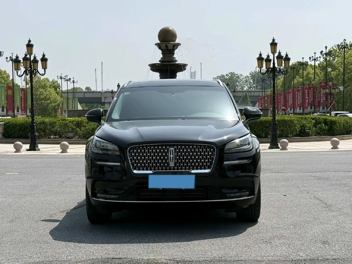2020 Lincoln Corsair 2.0T 245HP L4 8AT,autocango,china used car exporter,china ev exporter,chinese used car exporter,chinese used ev exporter