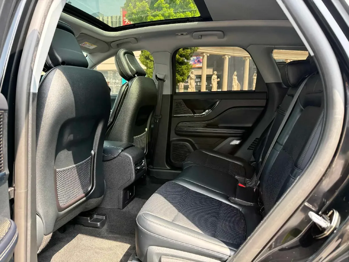 2020 Lincoln Corsair 2.0T 245HP L4 8AT,autocango,china used car exporter,china ev exporter,chinese used car exporter,chinese used ev exporter