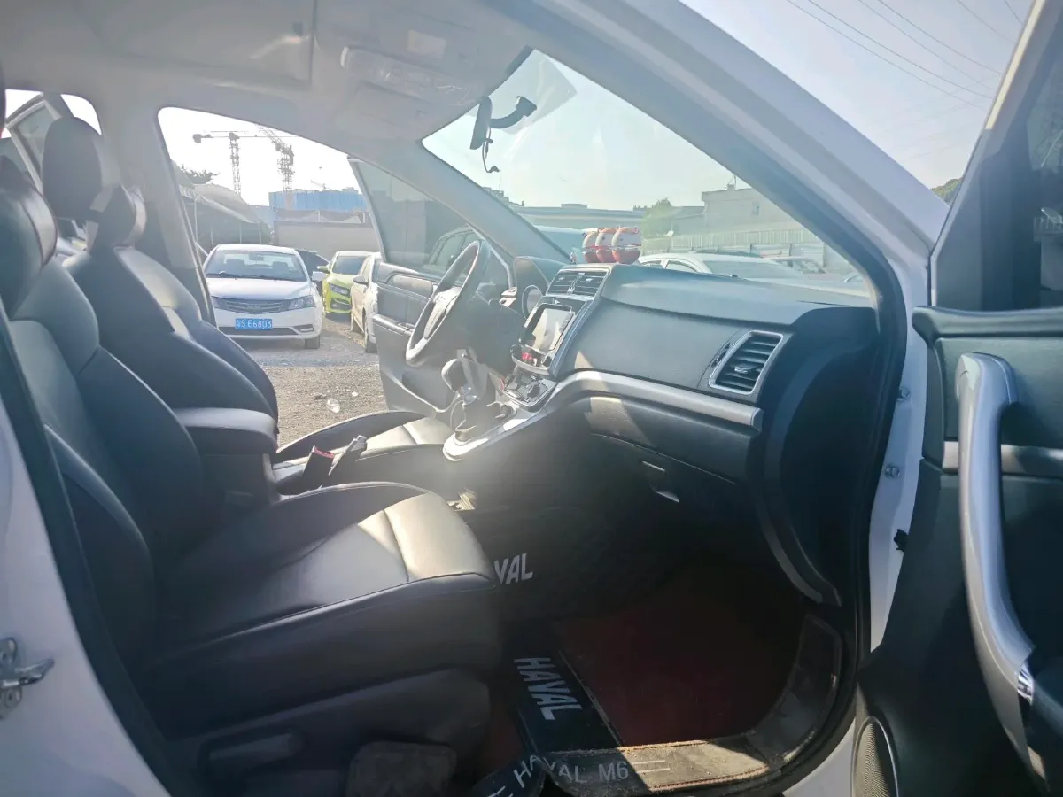 2019 Haval M6 1.5T 150HP L4 6MT,autocango,china used car exporter,china ev exporter,chinese used car exporter,chinese used ev exporter