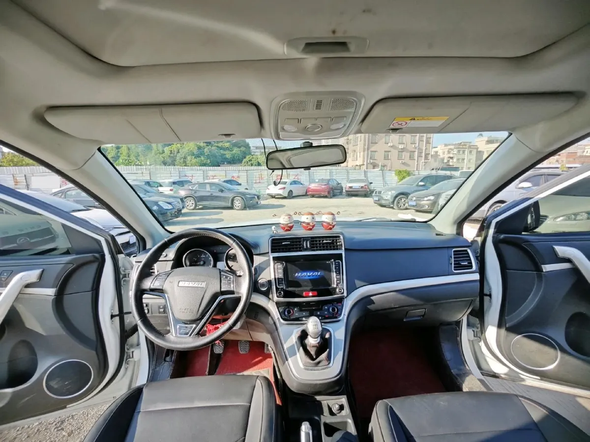 2019 Haval M6 1.5T 150HP L4 6MT,autocango,china used car exporter,china ev exporter,chinese used car exporter,chinese used ev exporter
