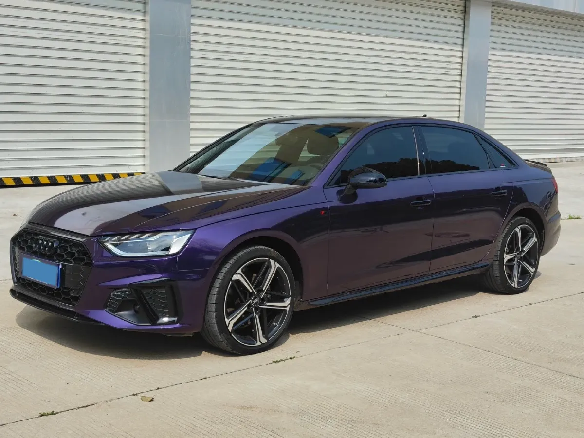 2024 Audi A4L 2.0T 190HP L4 7DCT,autocango,china used car exporter,china ev exporter,chinese used car exporter,chinese used ev exporter