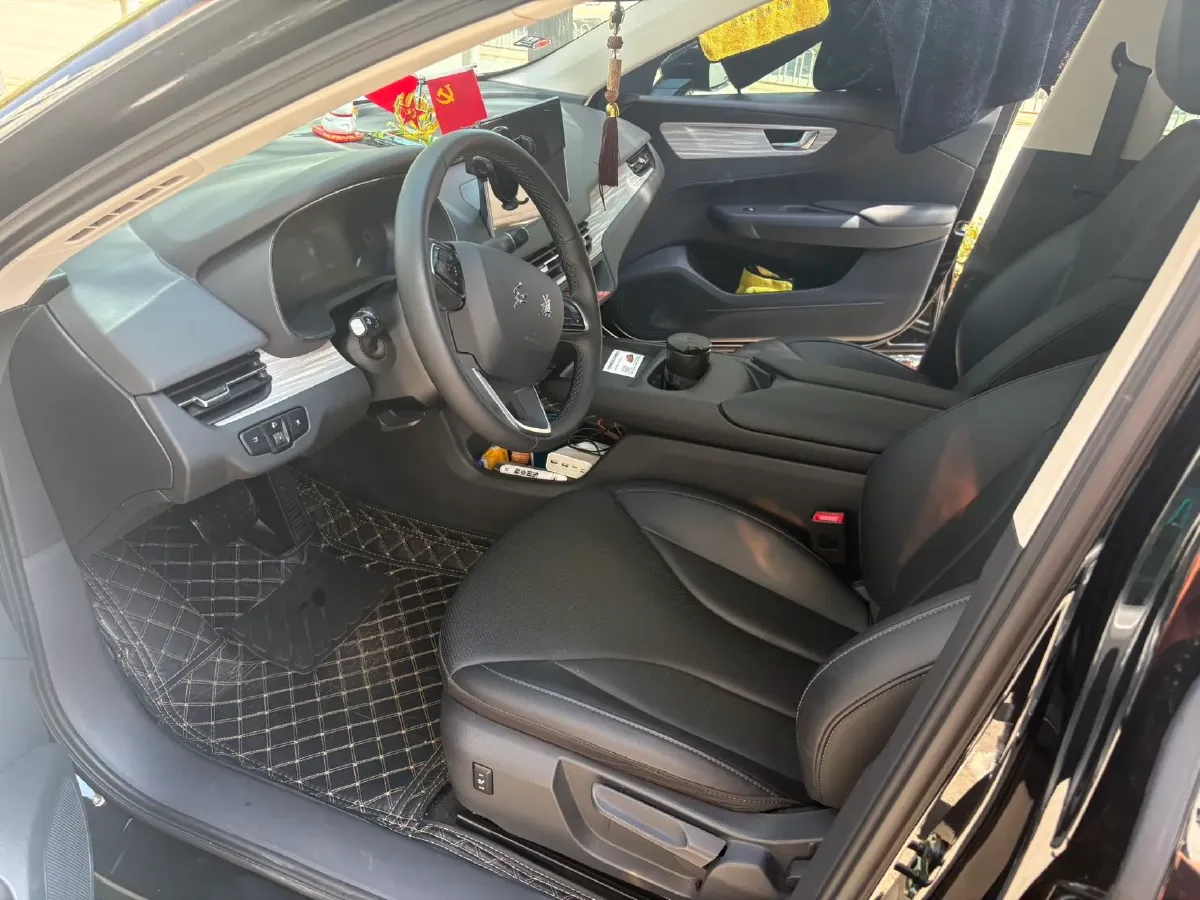 2025 HongQi E-QM5 BEV,autocango,china used car exporter,china ev exporter,chinese used car exporter,chinese used ev exporter