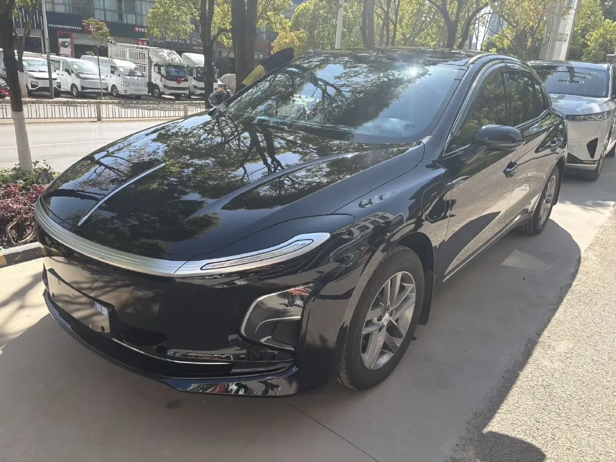 2025 HongQi E-QM5 BEV,autocango,china used car exporter,china ev exporter,chinese used car exporter,chinese used ev exporter