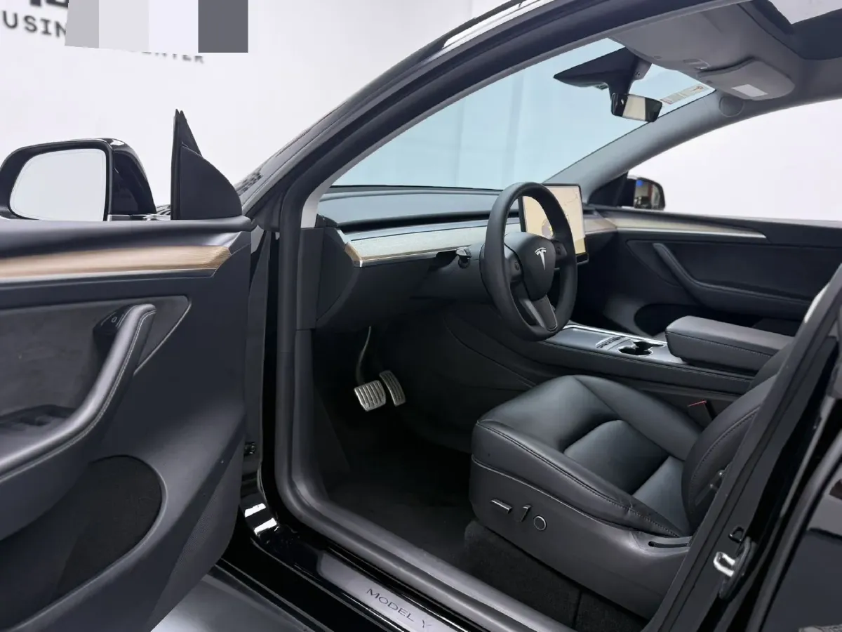 2022 Tesla Model Y BEV 60KWH,autocango,china used car exporter,china ev exporter,chinese used car exporter,chinese used ev exporter