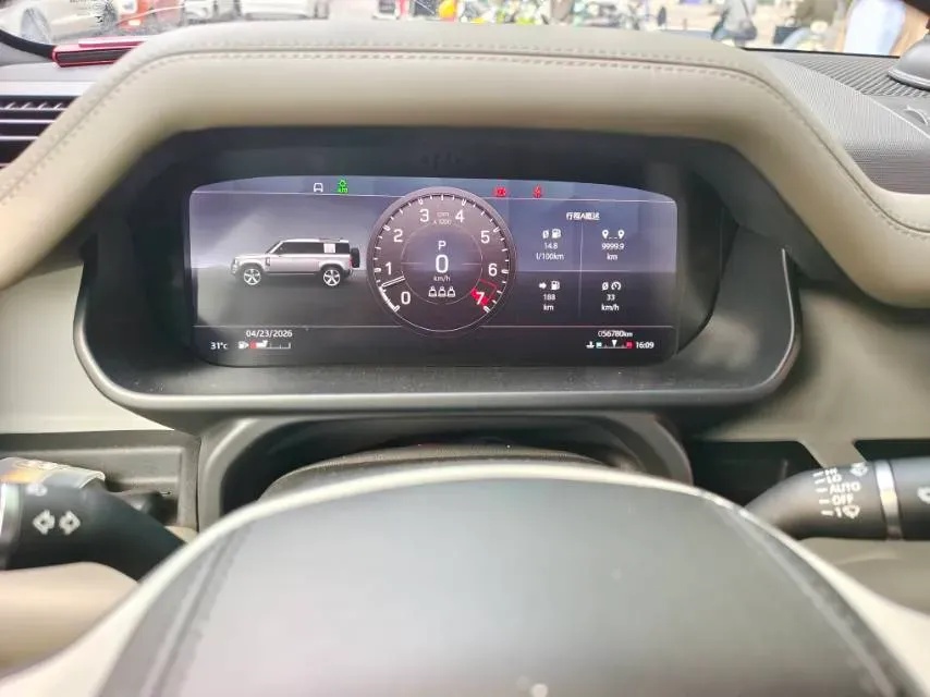 2020 Land Rover Defender 3.0T 400HP L6 8AT,autocango,china used car exporter,china ev exporter,chinese used car exporter,chinese used ev exporter