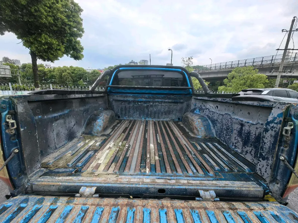 2019 Dongfeng RuiQi 6 2.5T 140HP L4 5MT,autocango,china used car exporter,china ev exporter,chinese used car exporter,chinese used ev exporter