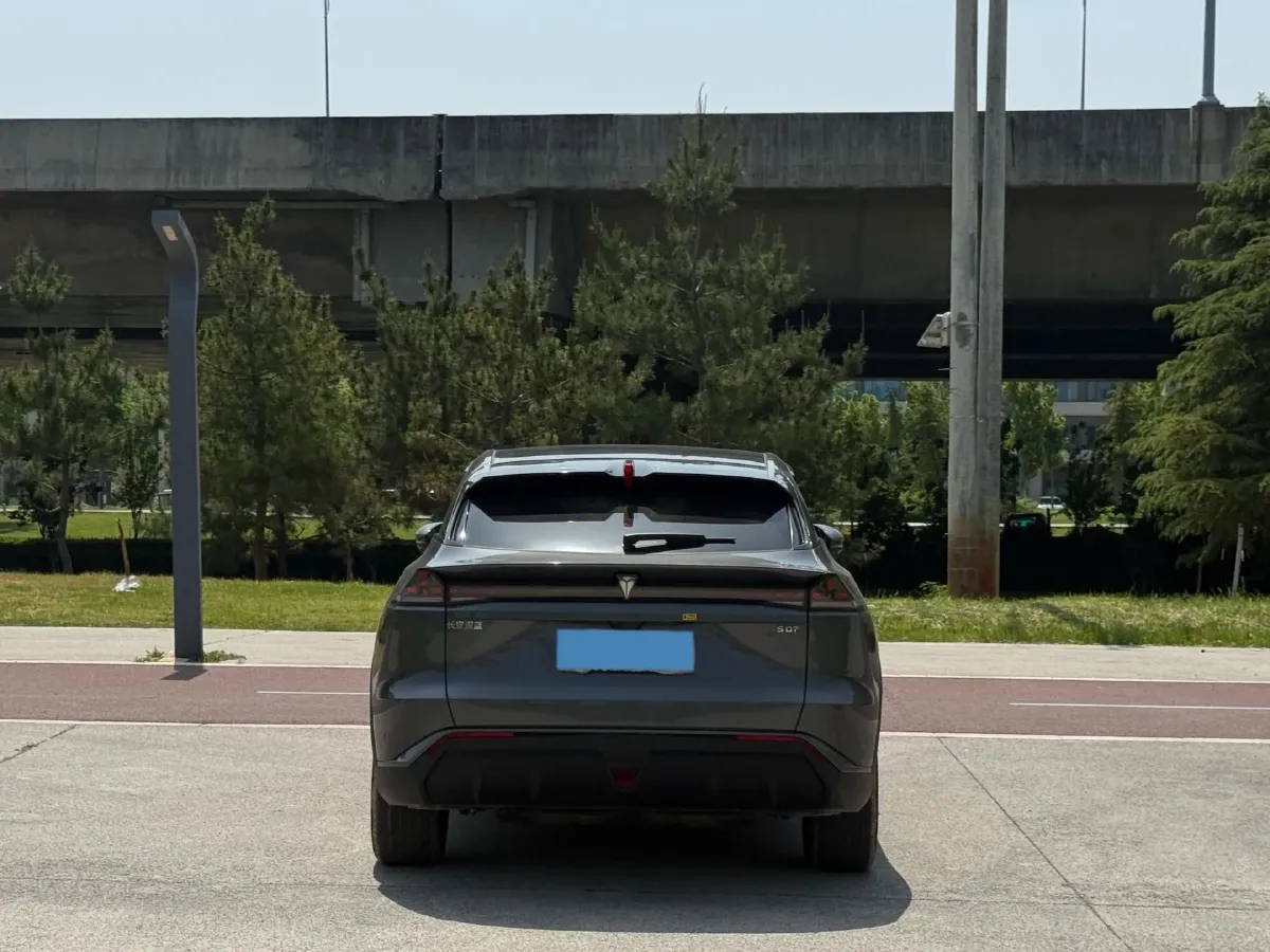 2025 Deepal S07 BEV 68.82KWH,autocango,china used car exporter,china ev exporter,chinese used car exporter,chinese used ev exporter