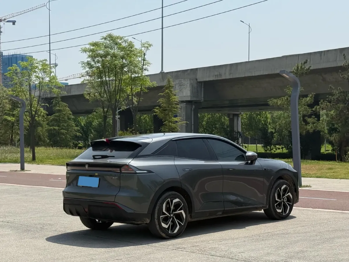 2025 Deepal S07 BEV 68.82KWH,autocango,china used car exporter,china ev exporter,chinese used car exporter,chinese used ev exporter