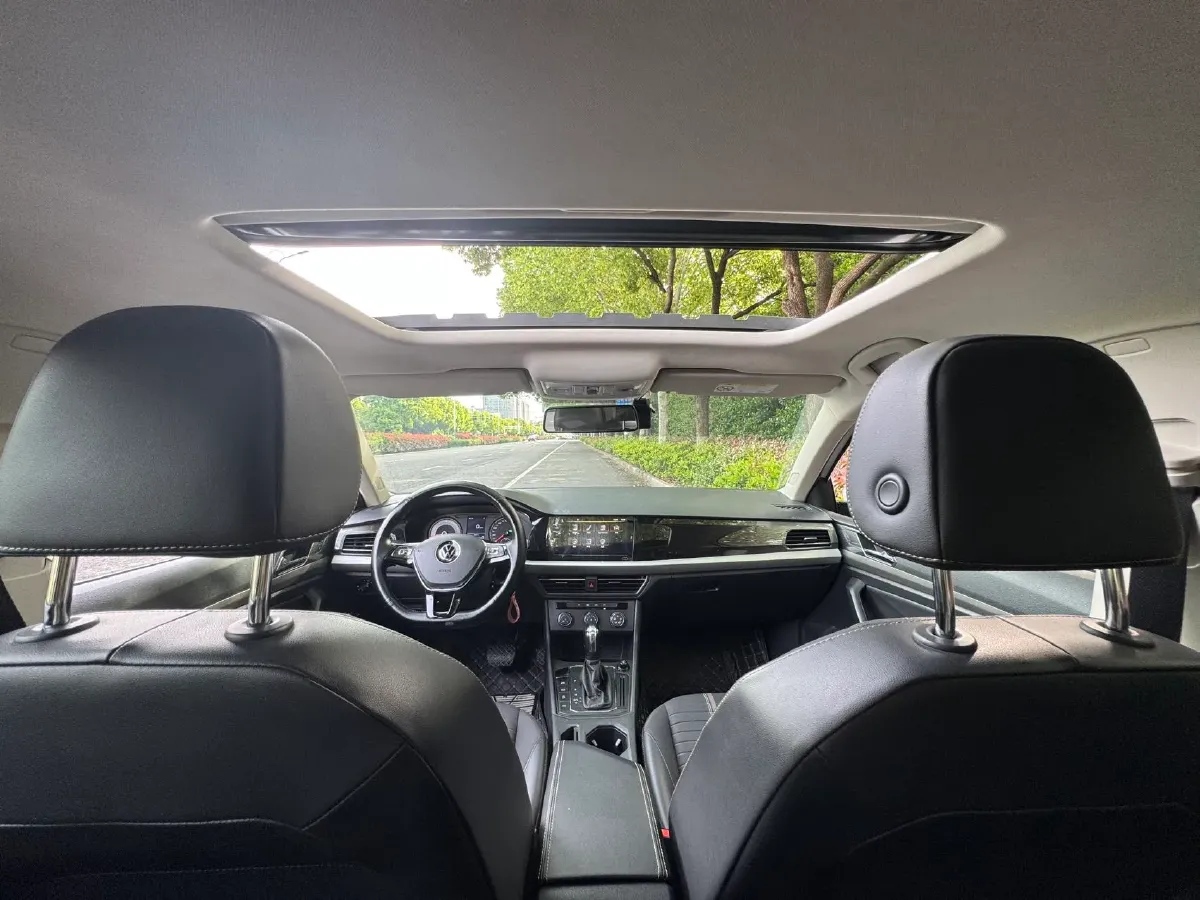 2021 Volkswagen Lavida 1.4T 150HP L4 7DCT,autocango,china used car exporter,china ev exporter,chinese used car exporter,chinese used ev exporter