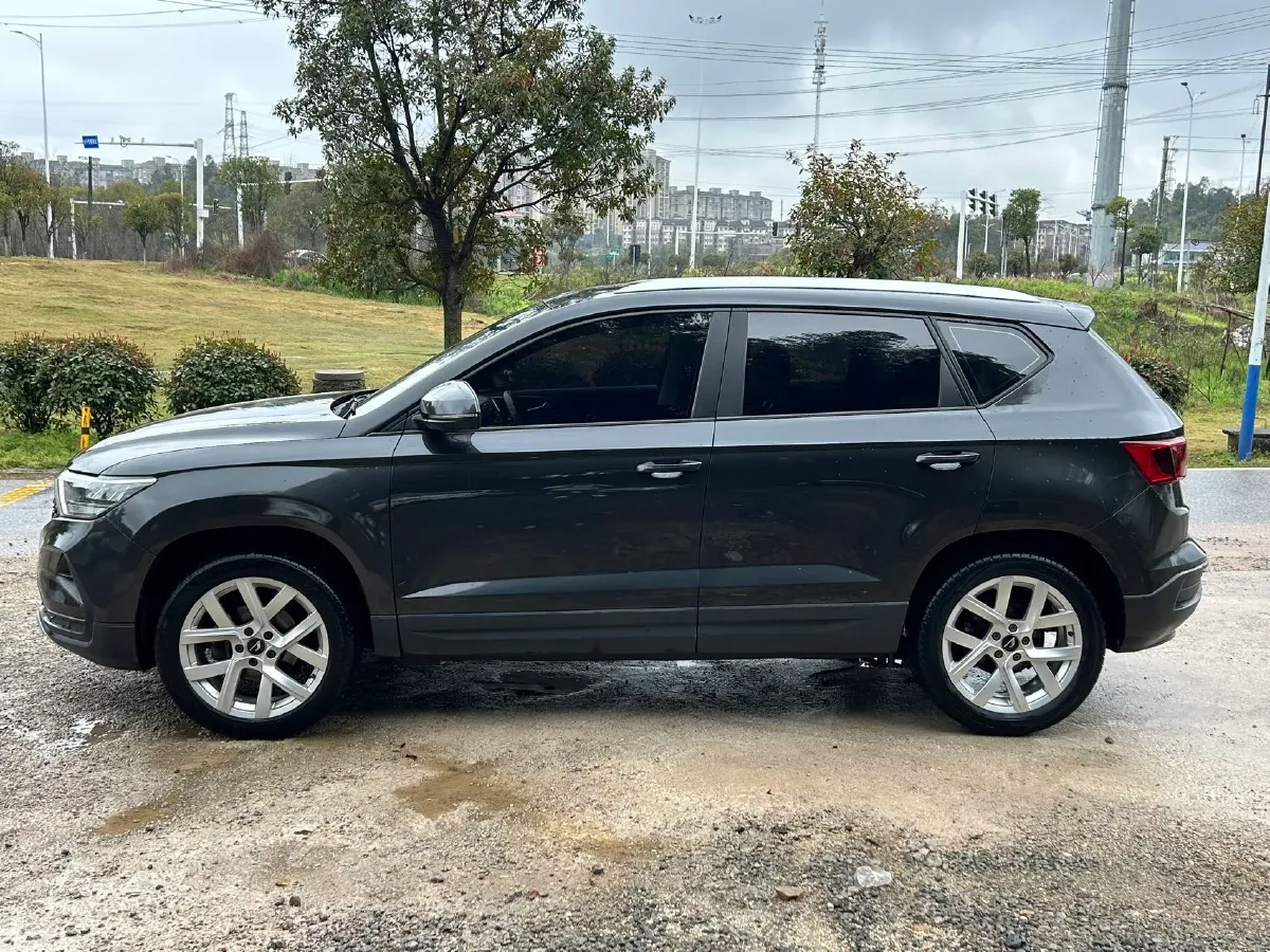 2022 Jetta VS5 1.4T 150HP L4 6AT,autocango,china used car exporter,china ev exporter,chinese used car exporter,chinese used ev exporter