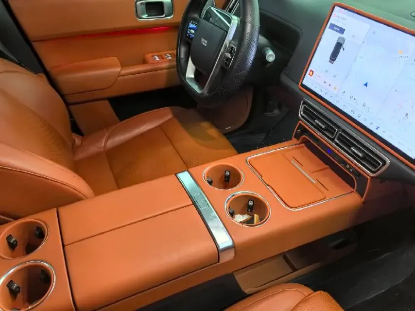 2022 Li L9 Range Extended 154HP REEV 42.6KWH,autocango,china used car exporter,china ev exporter,chinese used car exporter,chinese used ev exporter