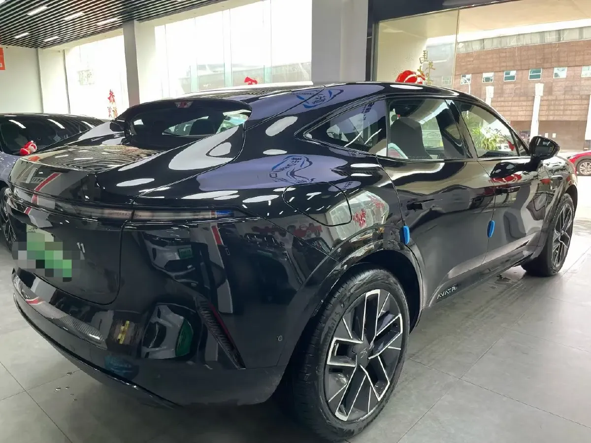 2025 Avatr 11 1.5T 156HP L4 REEV,autocango,china used car exporter,china ev exporter,chinese used car exporter,chinese used ev exporter