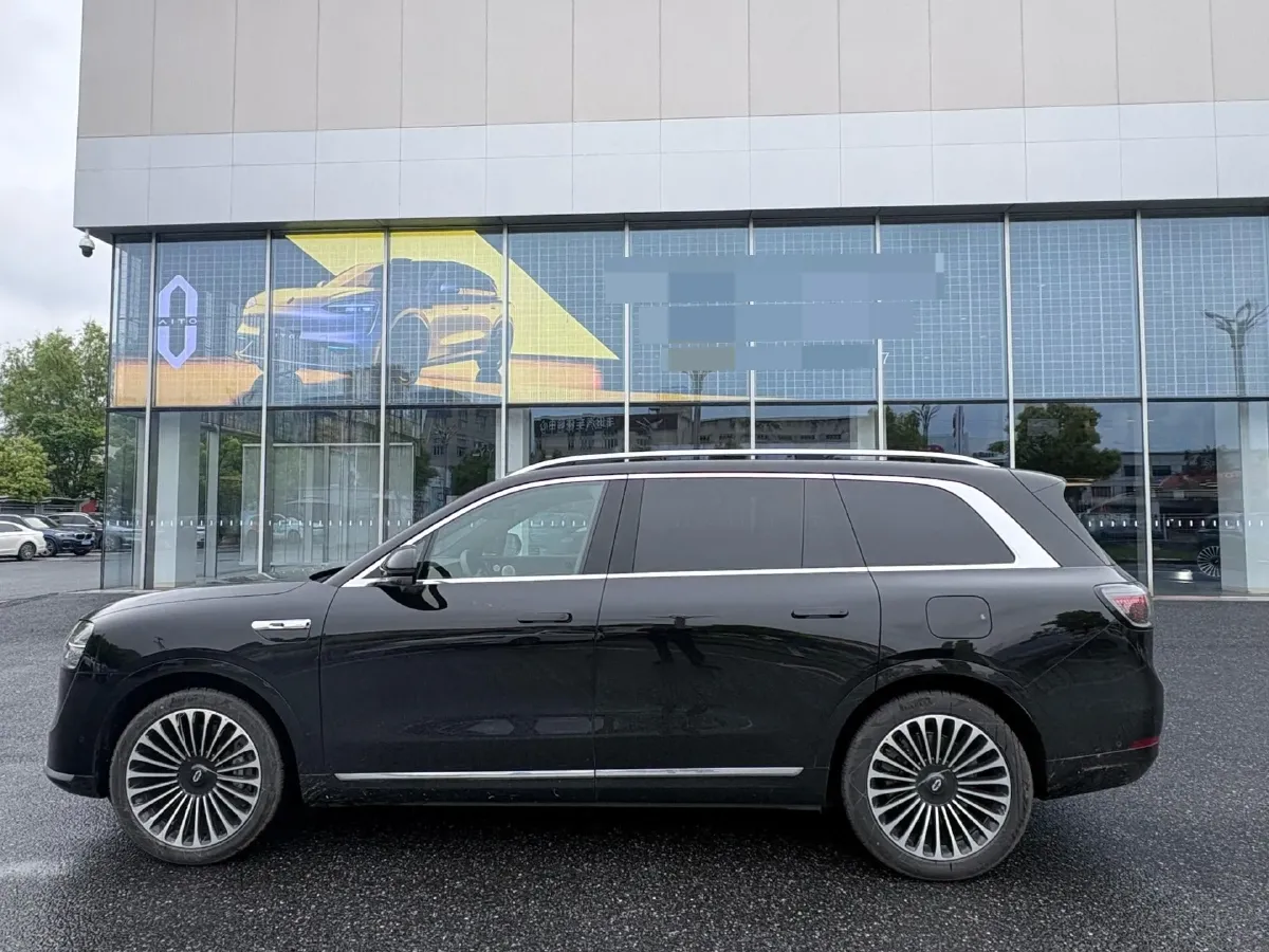 2024 AITO AITO M9 1.5T 152HP L4 REEV 42KWH,autocango,china used car exporter,china ev exporter,chinese used car exporter,chinese used ev exporter