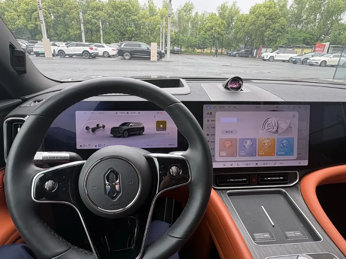 2024 AITO AITO M9 1.5T 152HP L4 REEV 42KWH,autocango,china used car exporter,china ev exporter,chinese used car exporter,chinese used ev exporter