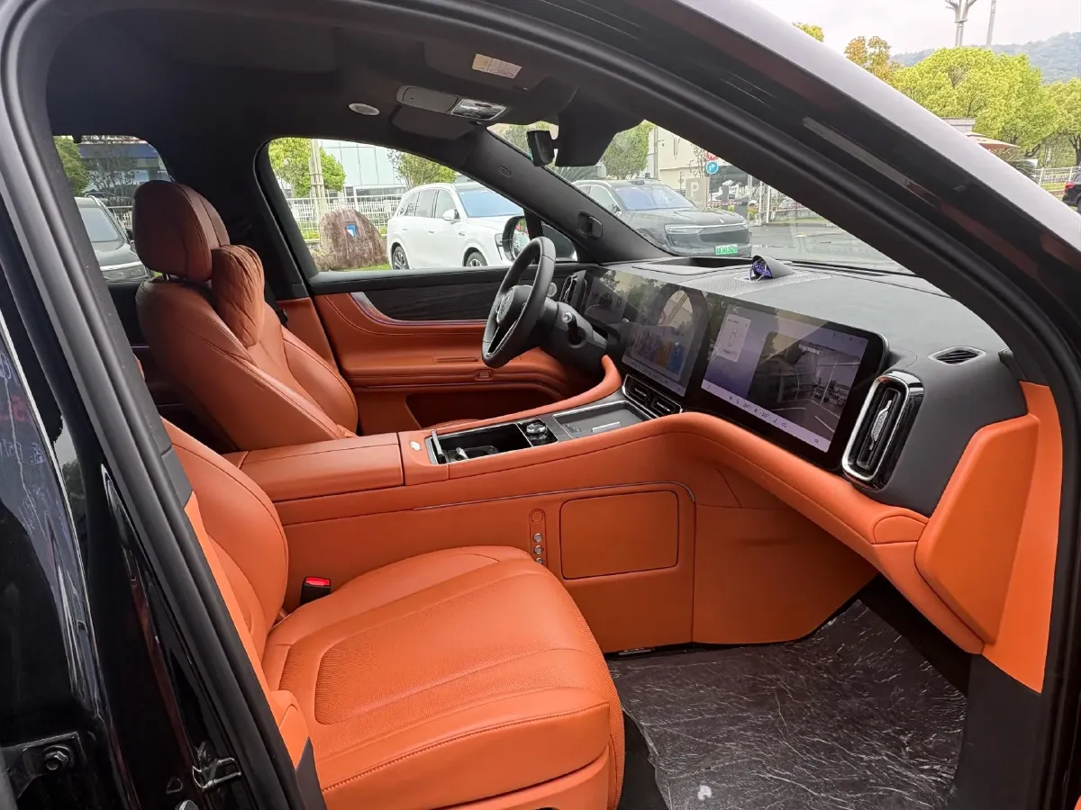 2024 AITO AITO M9 1.5T 152HP L4 REEV 42KWH,autocango,china used car exporter,china ev exporter,chinese used car exporter,chinese used ev exporter