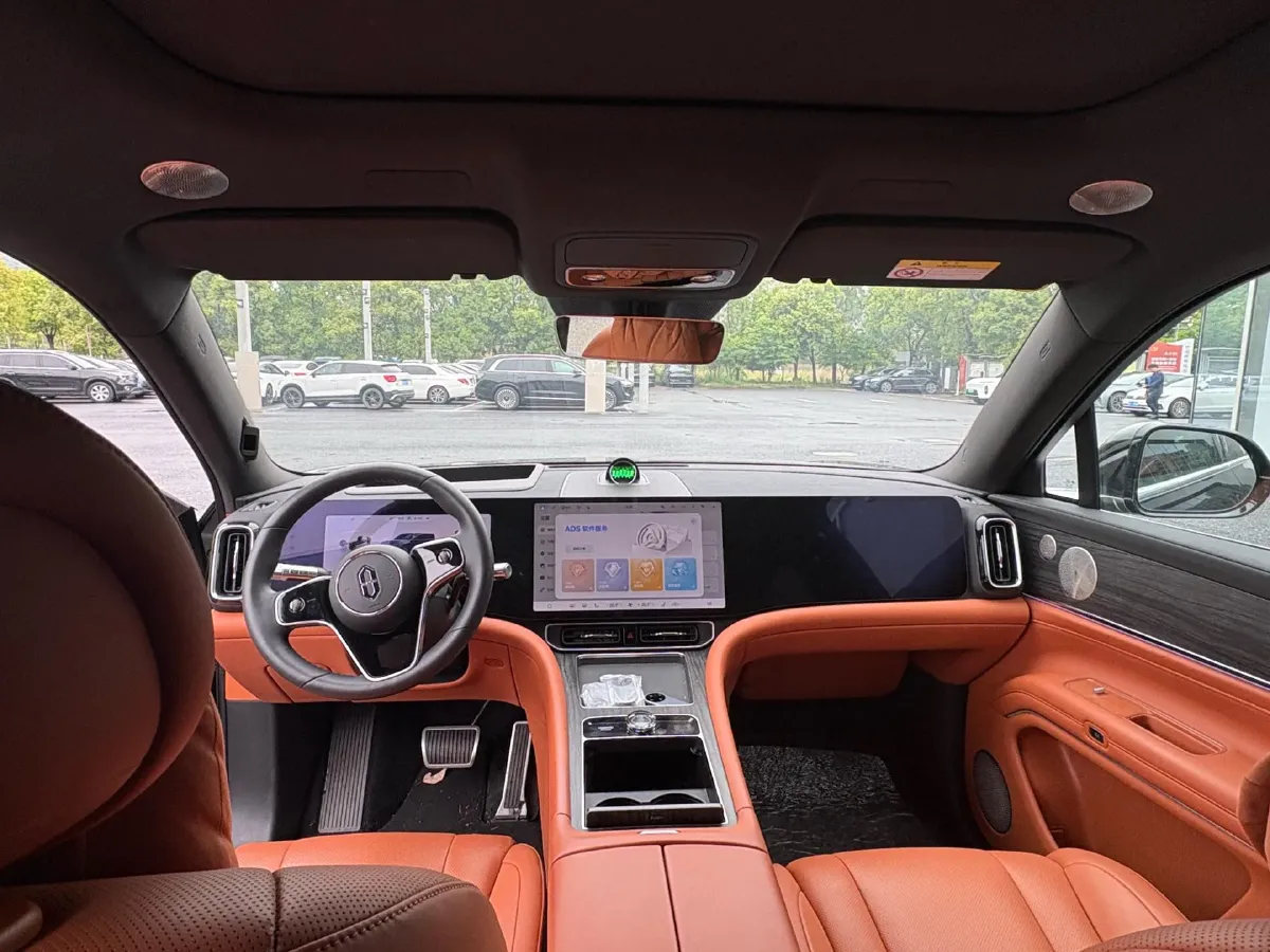 2024 AITO AITO M9 1.5T 152HP L4 REEV 42KWH,autocango,china used car exporter,china ev exporter,chinese used car exporter,chinese used ev exporter