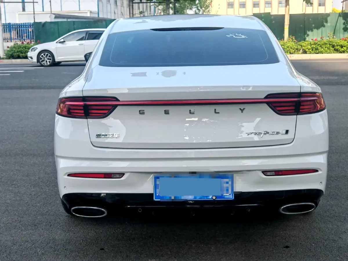 2023 Geely Preface 1.5T 181HP L4 7DCT,autocango,china used car exporter,china ev exporter,chinese used car exporter,chinese used ev exporter